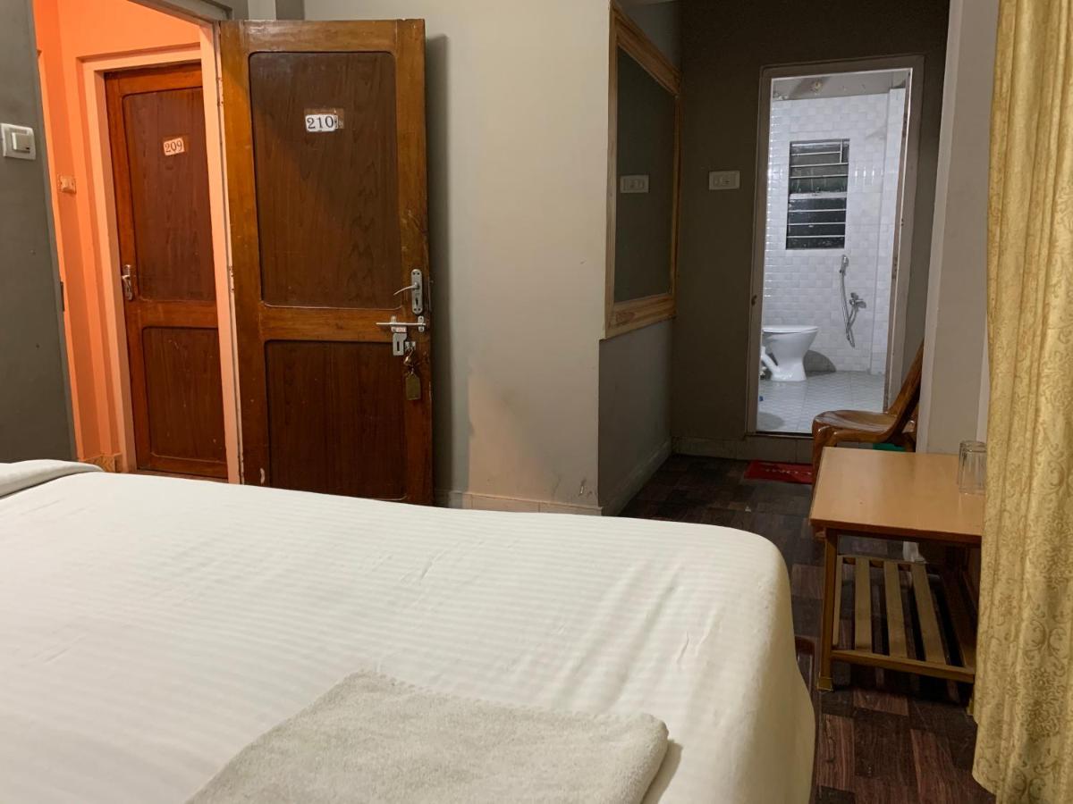 Gd Hotel Njp Siliguri Eksteriør bilde
